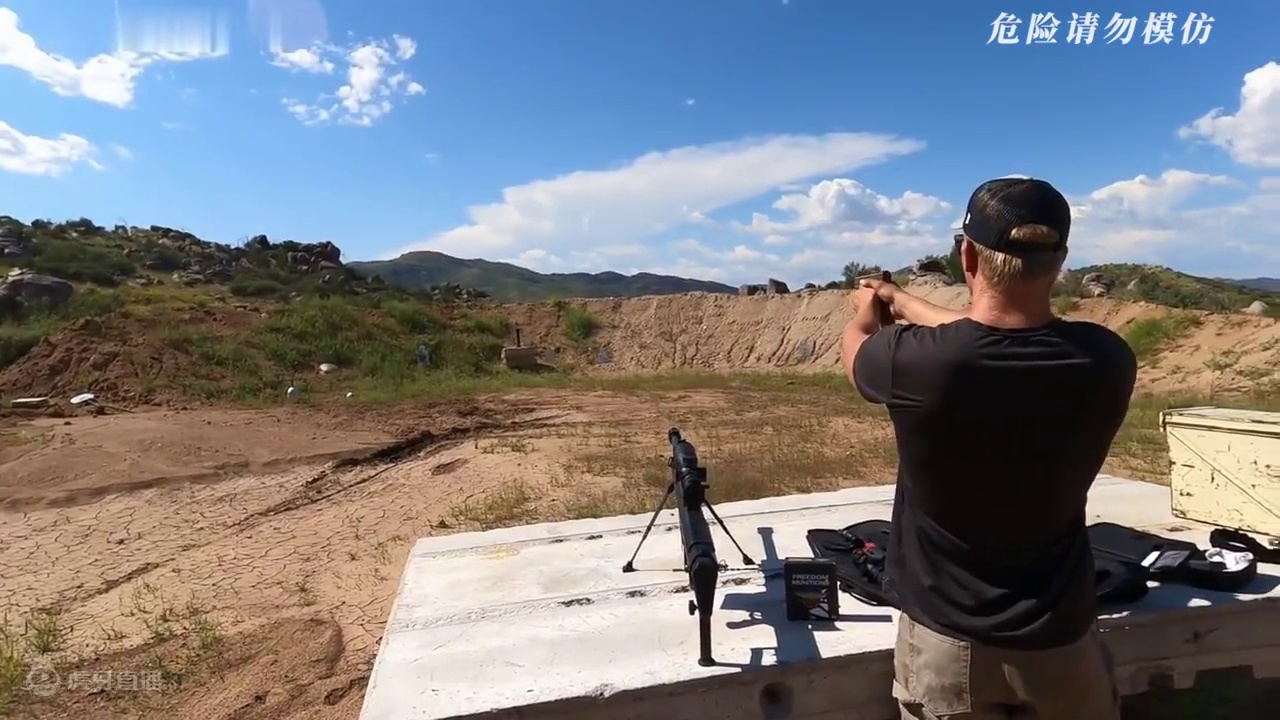 巴雷特狙击枪威力测试#重狙的真实威力 #反器材狙击枪#狙击之王