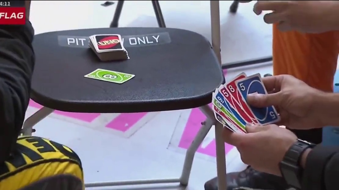 该玩UNO啦！#uno卡牌 #f1 #uno