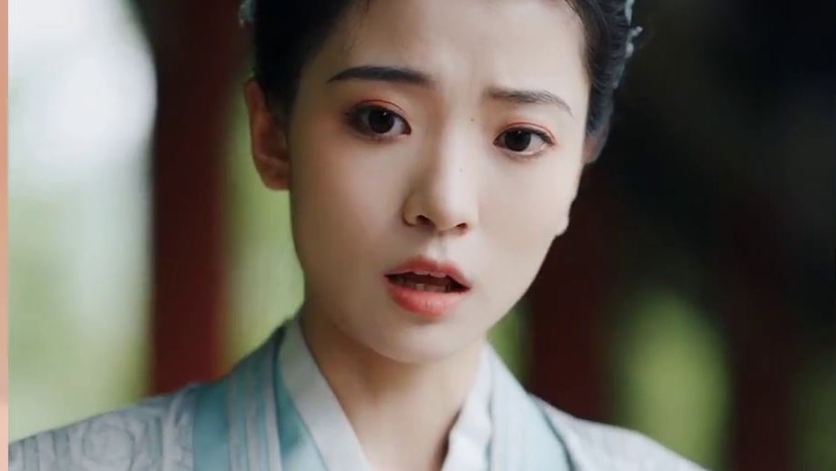 皇后又带崽搬敌人宝库去了