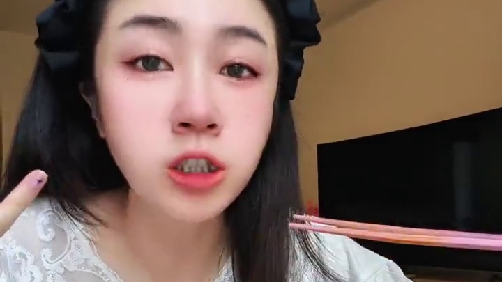 发现了比螺蛳粉还要好吃的泡椒米线！能吃辣的宝子闭眼冲！#妈呀太香了 #谁懂这一口的好吃程度