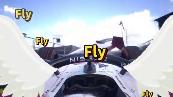 他选择了流量最多的超车方式 #赛车 #FE电动方程式