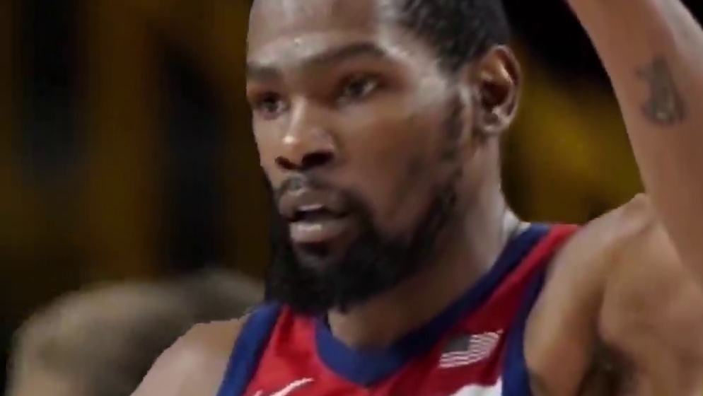 杜兰特回归到美国男篮训练，有望在接下来对阵南苏丹和德国的比赛中复出，最强美国男篮正式合体