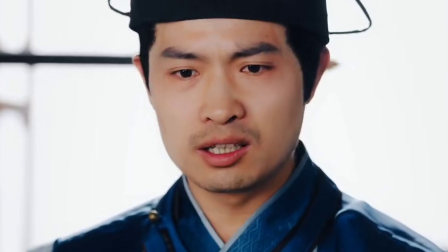 皇后又带着崽搬敌人宝库去了