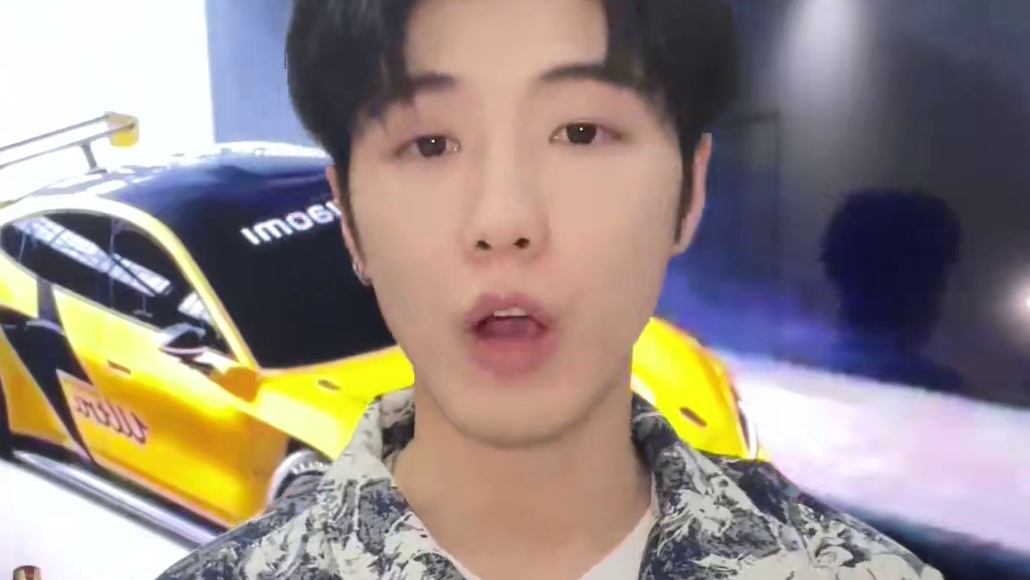 小米su7ultra原型车发布~