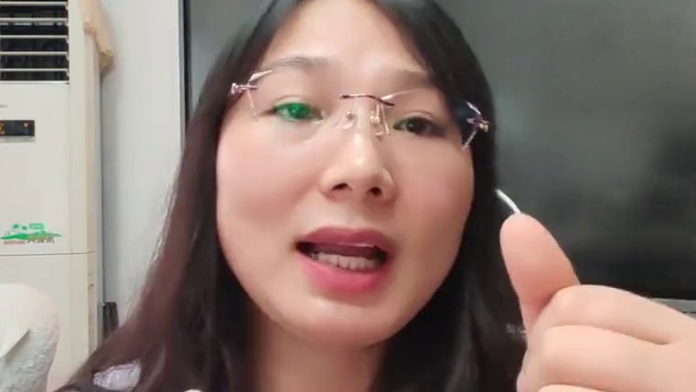 宝子，你的右手拇指千万不要不动啊！！！ #和平精英教学 #吃鸡教学 #呆呆学吃鸡 #JS吃鸡学院