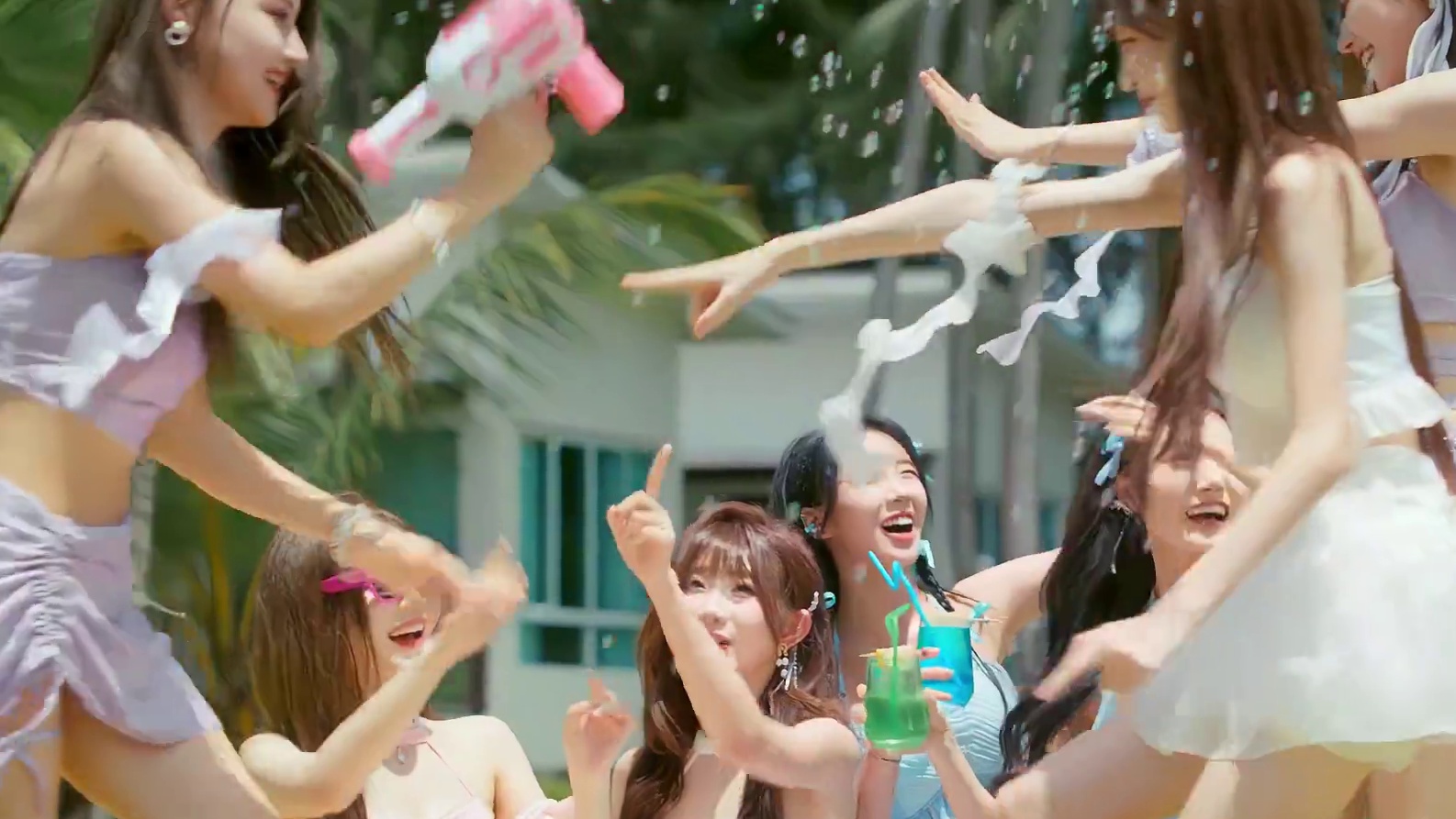 DNF手游 | 夏日版本主题曲MV《闪耀的愿望》精彩预告 #DNF手游夏日版本  主题曲MV《闪耀的