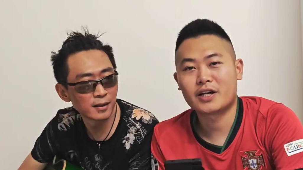 请您填词~  期待球迷球迷填出真感情~  #C罗