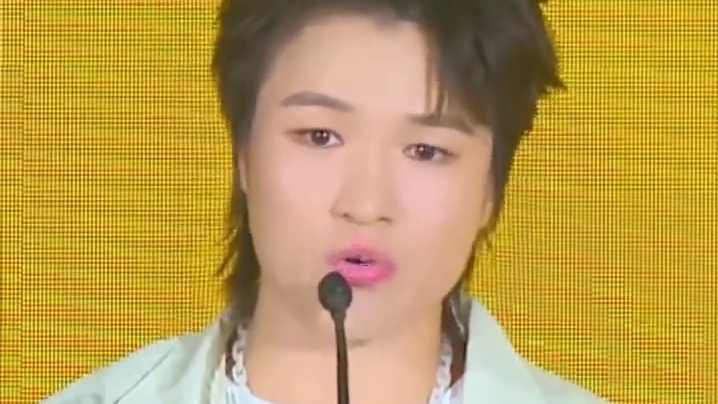 张伟丽夺冠背后：不为人知的艰辛过往 张伟丽夺冠背后：不为人知的艰辛过往#MMA #ufc #综合格斗