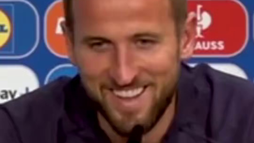 凯恩出席欧洲杯决赛新闻发布会：“毫无疑问，我愿意用我生涯的一切去换一个特殊的夜晚，在明天晚上赢得冠军