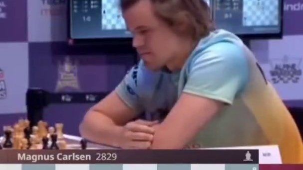 两代棋王的白刃战，杀得不可开交，淋漓尽致地展现了国际象棋特有的精彩和魅力！#国际象棋