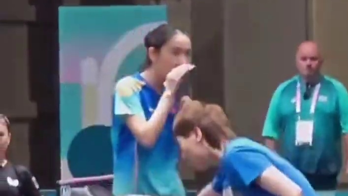 王曼昱赛前训练#国乒#巴黎奥运会#王曼昱