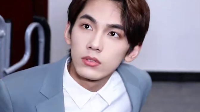 装傻遇上装瘸，联手之后必把历家搅个天翻地覆…#反转 #豪门