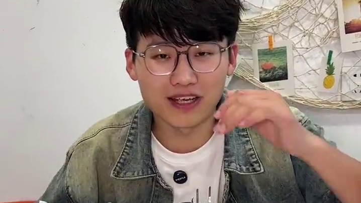 今天给我龙凤胎的弟弟妹妹过个生日 没想到一百多还有这么多款式可以选择，不仅很精致而且用的还是动物奶油