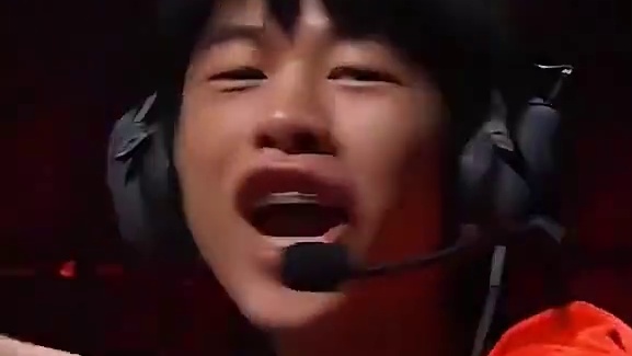 FPX三人手刃GEN，这比赛太热血了 #无畏契约 #无畏契约上海大师赛  #FPX