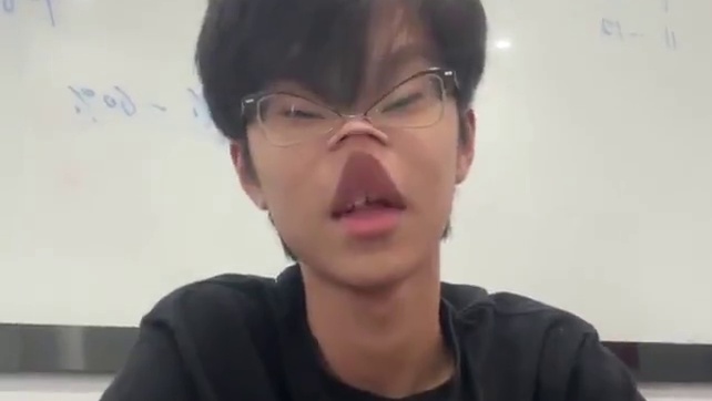 不是哥们，情绪这么稳定的吗？#高能英雄亚洲冠军赛#S5新版本日冕城传说 #高能英雄S5集结新地图