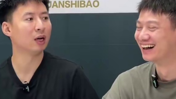 方博：雨哥有人踢我们馆！ #方博 #乒乓球 #周雨 #全世爆 #快乐乒乓球