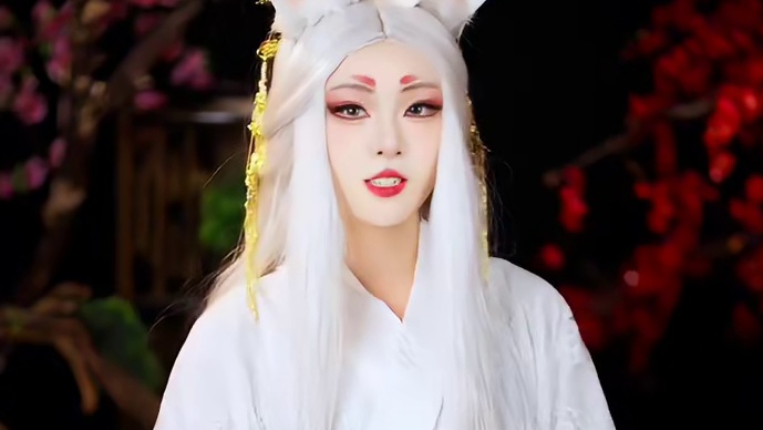 妄想山海，启动！ 答出四方神的名称，点赞关注并截图打在评论区，将有机会获得铸血战魂时装自选礼盒、因因