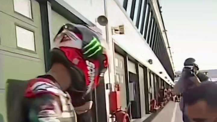 三个看起来一模一样的法比奥夸塔拉罗#MOTOGP