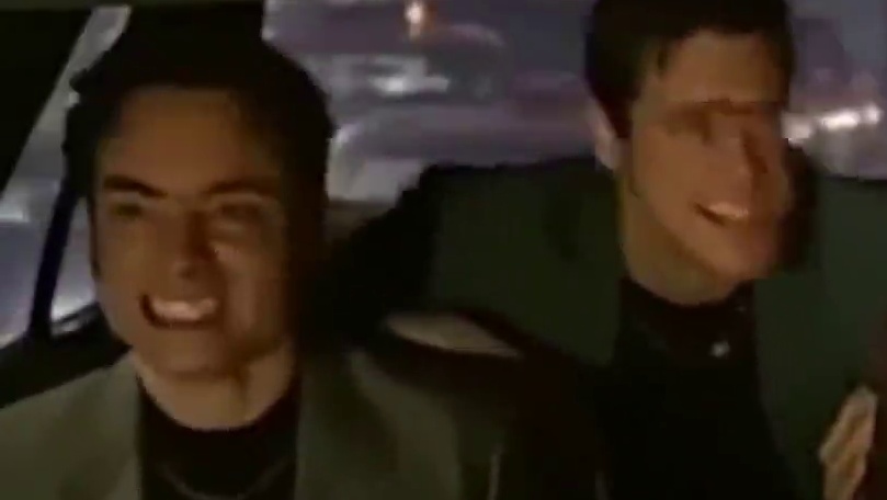 这武器装扮大家褒贬不一，你们角色好看吗？ #dnf地下城 #dnf雾神团本 #dnf #地下城与勇士