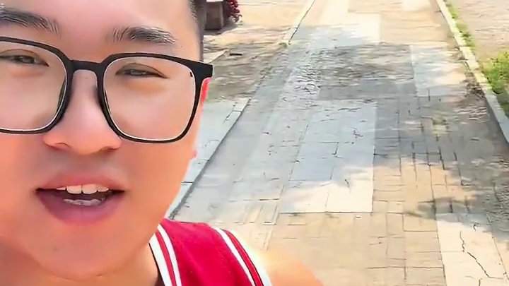 需要的提前一点告诉我，着急的话做不出来那么快#鲅鱼圈美食 #汉堡 #美式汉堡 #麦堡记手工汉堡 #野