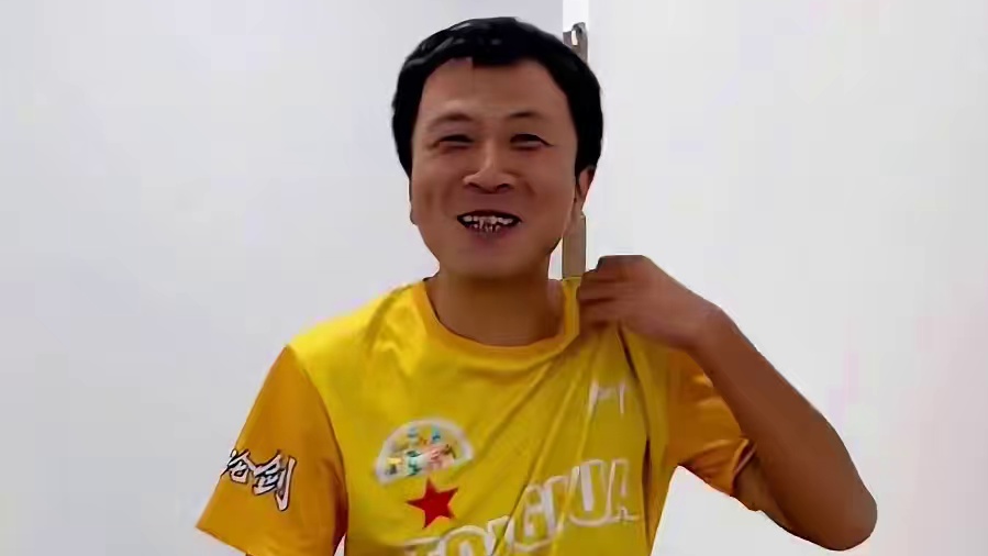 选手休息室第一视角：谁还没个站错边毒错人的时候呢！
#狼人杀 #华山论剑狼人杀