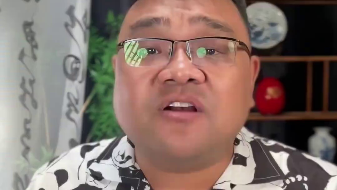 金铲铲，想说爱你不容易。 #金铲铲之战魔法乱斗