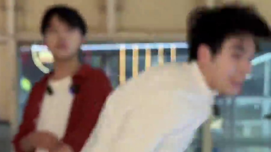 阿疯Pk小甲同学！全程真实 盘疯寿喜烧#自助餐#自助餐的正确吃法#寿喜烧#和牛#大口吃肉