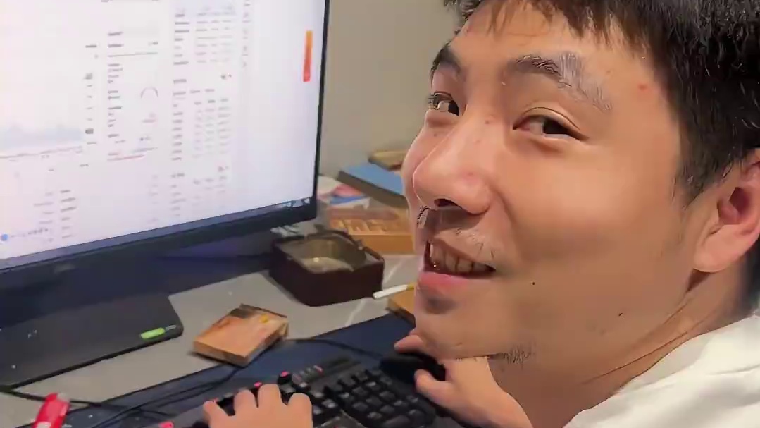 小俊哥:已经渐渐走向疯癫,这就是我永不放弃的自我! #游戏 #梦幻西游 #回合制 #怀旧游戏