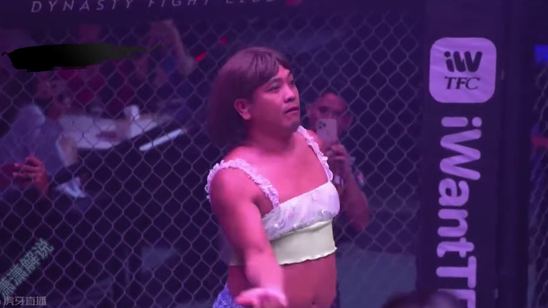 你见过这样的比赛吗。 #这谁顶的住啊 #奇葩综艺 #综艺搞笑