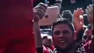 “Kimi, get out of the fking way!”#f1 #kimi莱科宁 #莱科宁