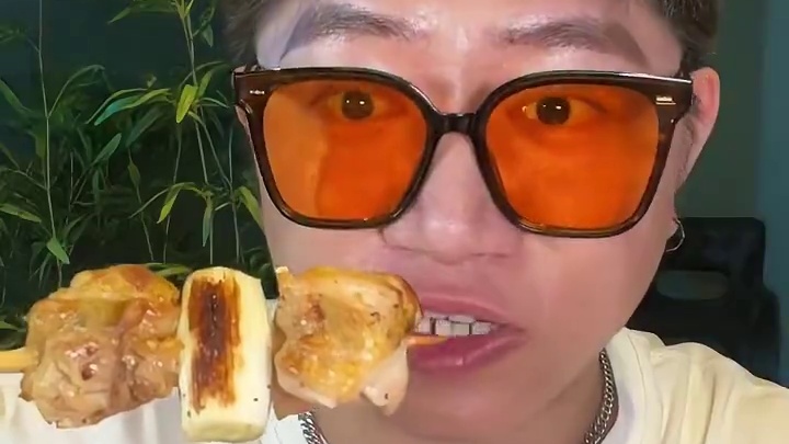 在西湖边花100多居然就可以吃到这么一桌的烧鸟！在西湖附近真可以来#周末大放价 #夏日周周超值 #抖