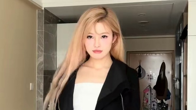 6件早秋外套分享 跟着表演系学姐的审美5G入秋了老婆们～#早秋外套推荐 #浅交个秋季穿搭作业吧 #初