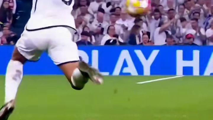 “继续奔跑下去吧，直到热情散尽；因为你还正年轻”