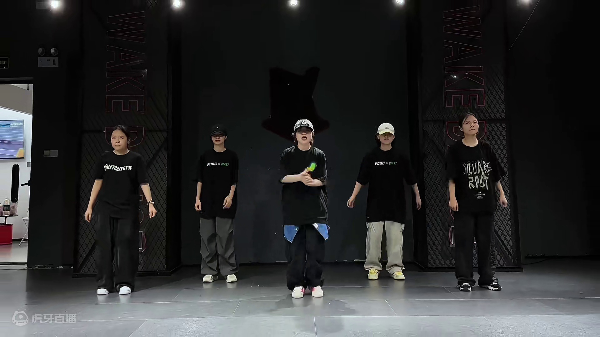 去年7月编的舞的升级版，那时候发才16个赞，希望这次能多一点~ #耶子编舞 #hiphop基础 #简