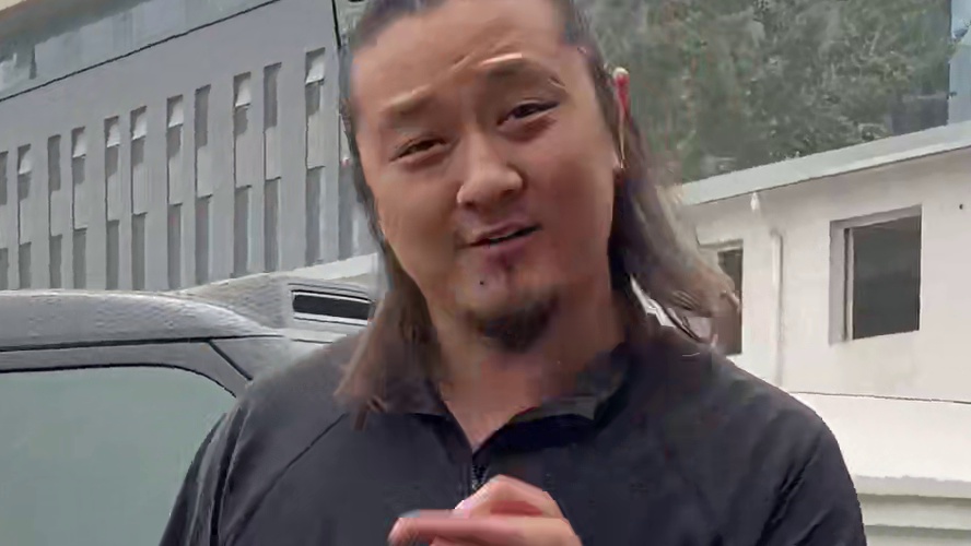 开路虎的不一定有钱，开仰望u8的是真有钱！ #仰望u8 #路虎 #新能源汽车 #说车聊车