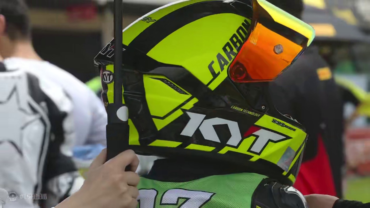 热血赛场，飞驰少年
轩尼斯门窗国际摩联MiniGP中国站第四站激情时刻！
9月21-22日中国站总决