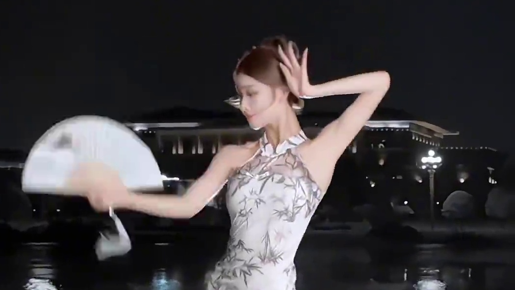 华流才是顶流#青花瓷 #古典舞 #古风变装 #青花瓷小调版 #氛围感