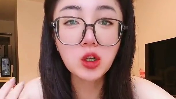 19.9到手12包，真的好好吃啊啊啊#妈呀太香了 #火鸡面 #好吃到停不下来 #灵魂宵夜 #吃了还想