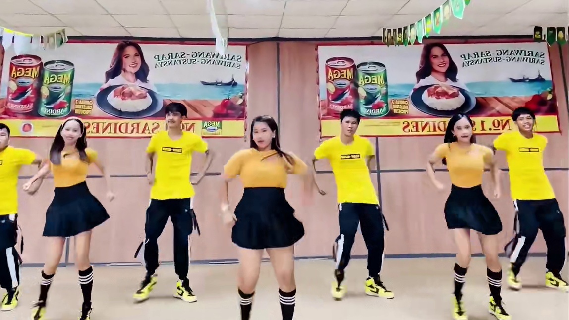 MTFIT女团尊巴健身舞EYY KA MUNA 舞动夏日快乐#尊巴zumba #魔性律动 #节奏感 