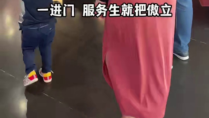 我的65岁西班牙婆婆，独爱重庆火锅和中国啤酒？#西班牙[话题]#