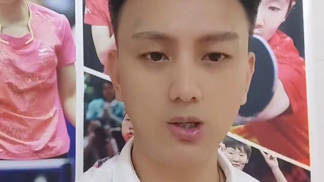 王曼昱回黑龙江家乡了，黑龙江省因王曼昱团体夺得金牌才有露面机会采访，采访说黑龙江省队已经在打造下一个