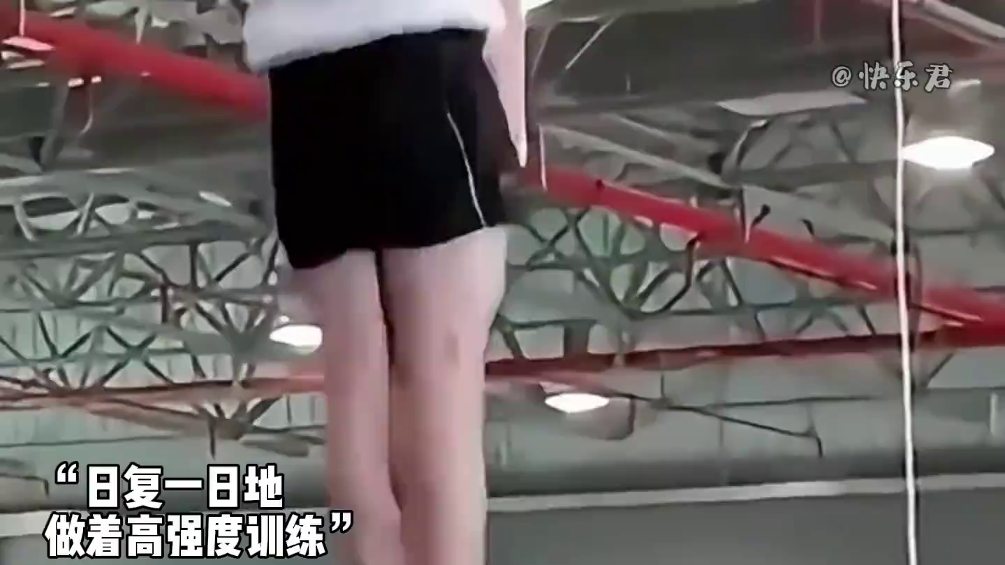 #歌曲长大后的自己 “没有一块金牌是容易的，背后的艰辛只有他们自己懂”#体育精神 #尊重运动员的努力