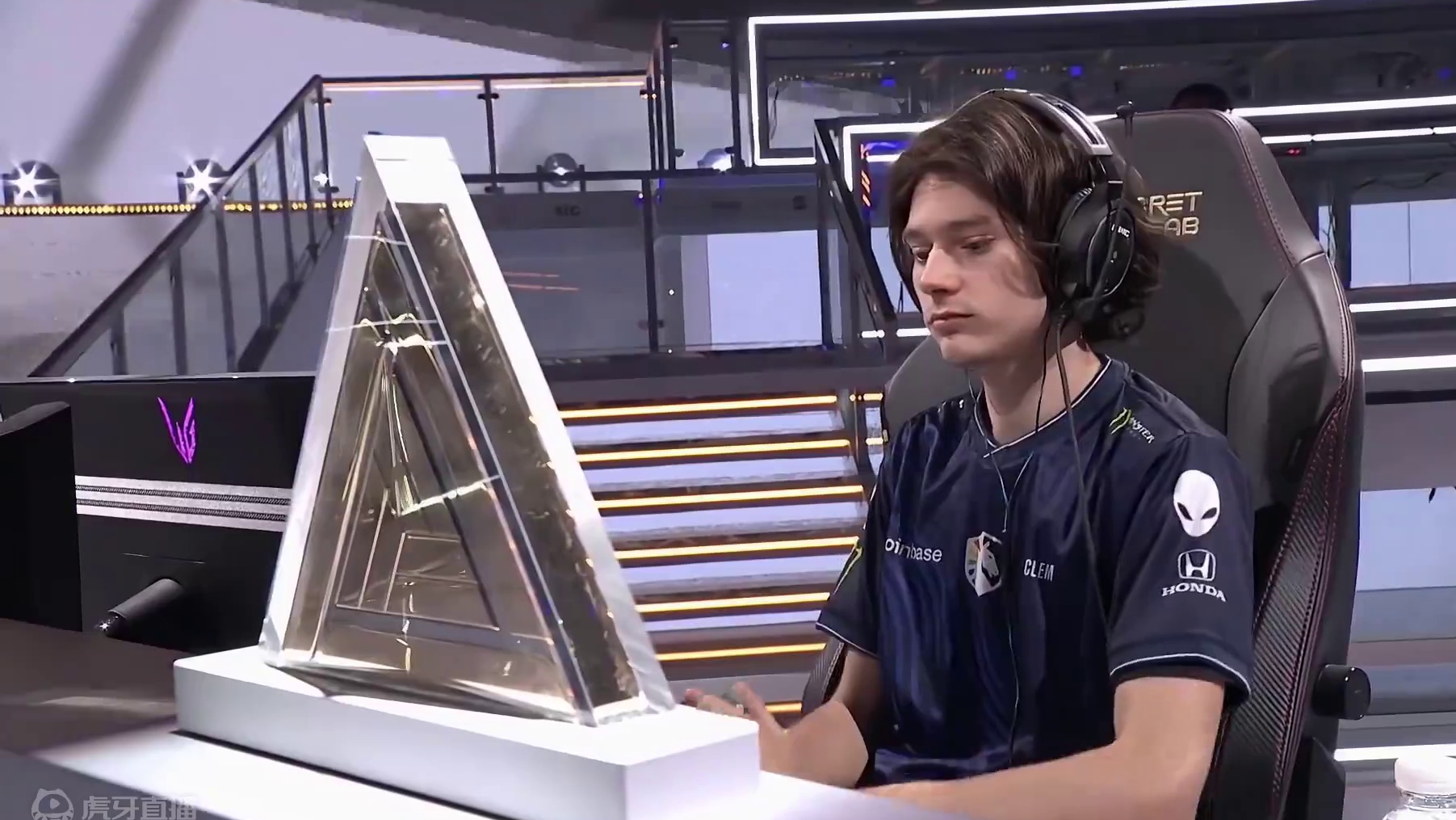 Serral vs Clem EWC星际争霸小组赛