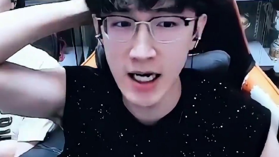 蔡哥锐评荣誉挑战！ 