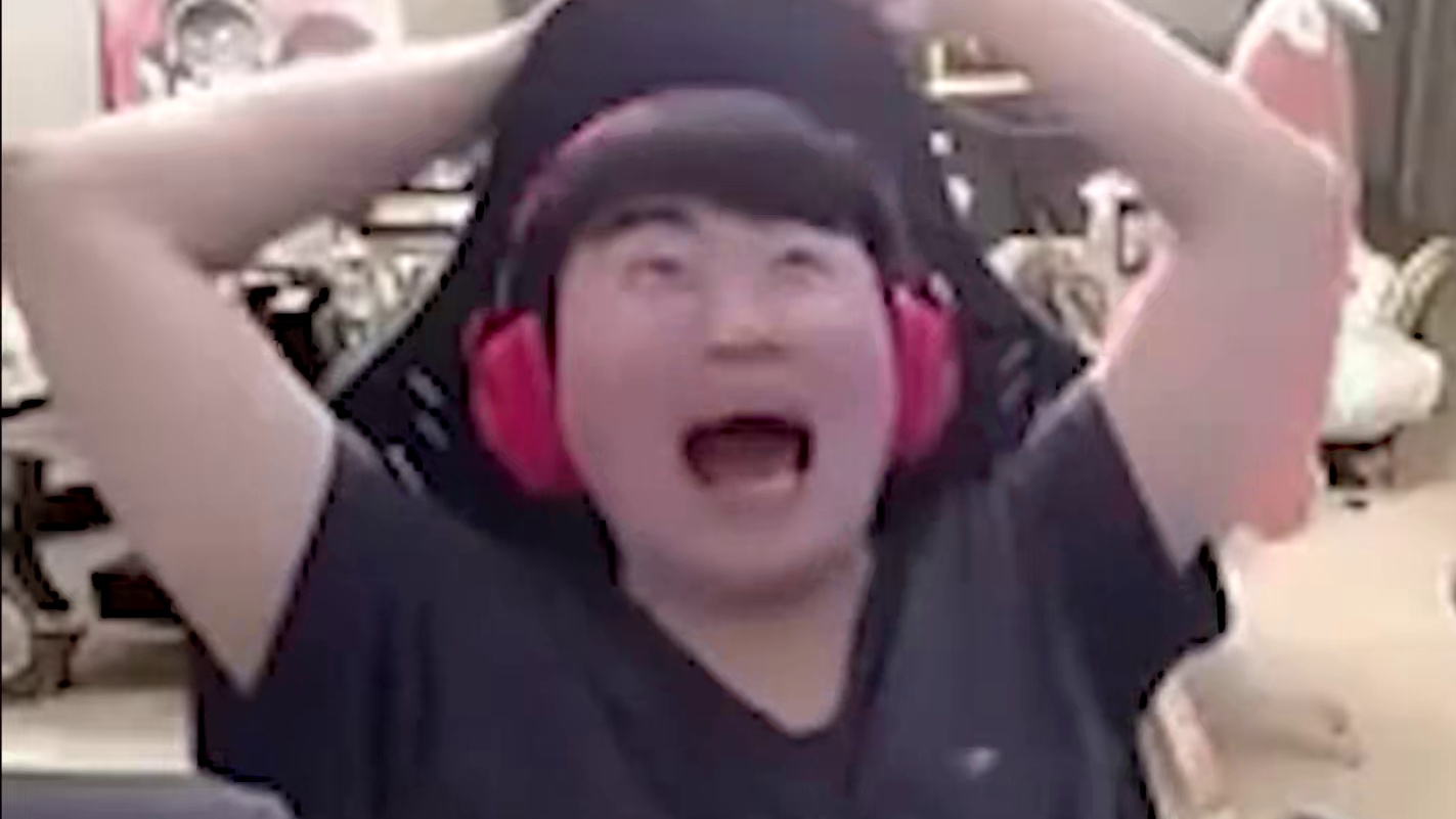 姿态黑猴测试，质问青蛙又爆典言论