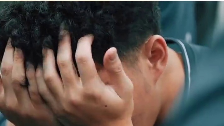 菲律宾FCAP懂得怎样获得成绩却并不擅长维持好成绩，但吃过教训后再来一次又何妨。#决胜巅峰全球电竞 