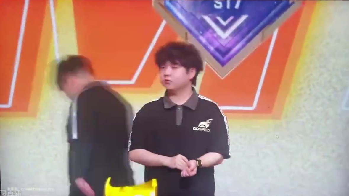 恭喜张云彬 出来面对我。