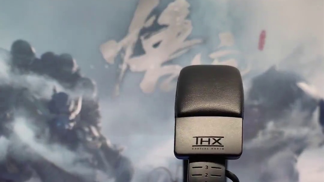 黑神话都玩了吧！眼睛享受完了，该耳朵享受享受了吧！哈哈哈，看看这个酷炫的雷蛇北海巨妖V4吧！#阿舔喜