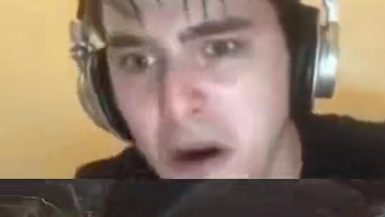 这游戏玩不了一点 #穿越火线 #CF石头 #黑神话悟空 #搞笑