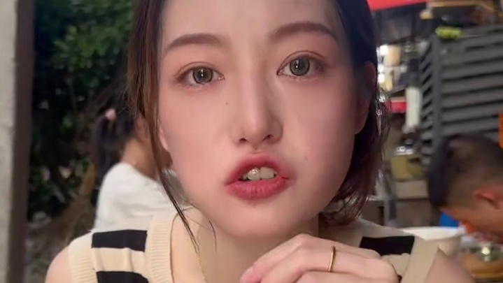 吃一碗100块钱的大肉面是什么体验？真的是又香又好吃#南京美食 #南京大肉面 #全国夏日小甜水申请出